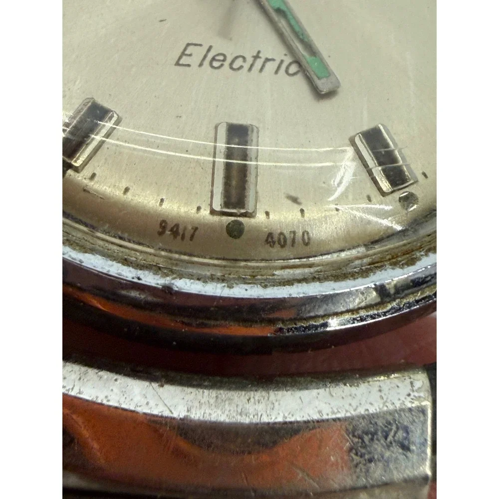 Vintage Timex Electric Mens Watch Silver Dial Speidel Expansion Band 9417 4070